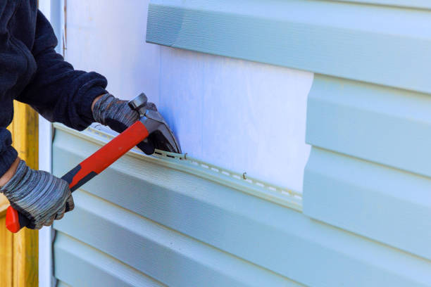 Reliable Vinyl Siding contractor in Waban, MA by Squared Siding